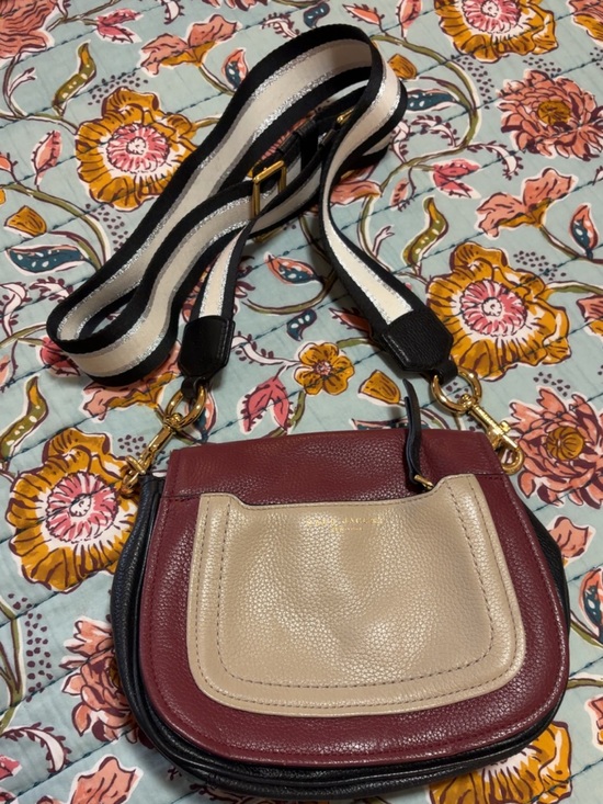 Marc Jacobs Handbags - Marc Jacobs Burgundy, Beige & Black Colorblock Leather Crossbody
